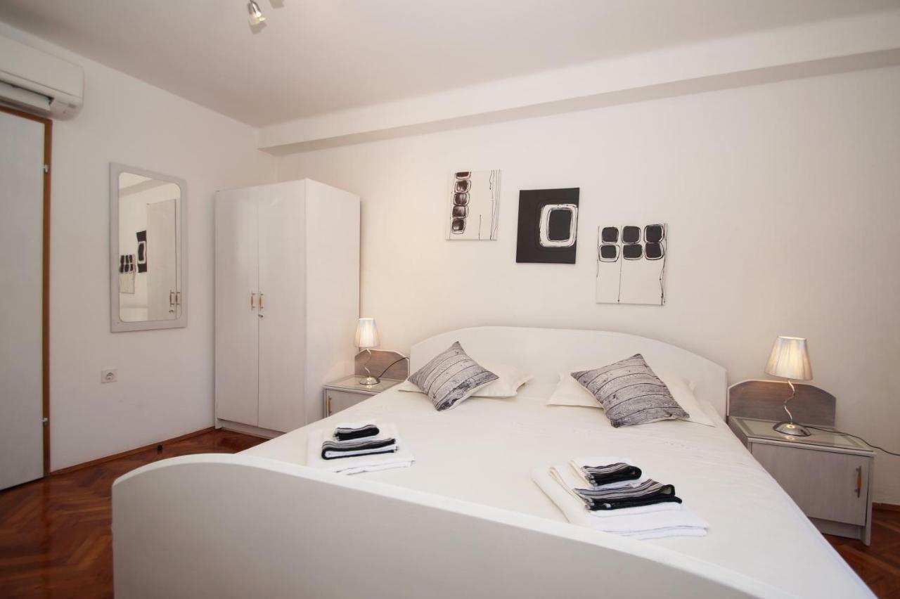 Guest House Holiday Korčula Buitenkant foto